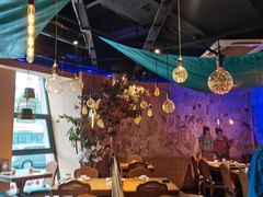 大堂-胖老汉椒麻鸡清真新疆菜(西御街店)