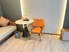 -朵兰达V酒店(成都春熙路太古里国金中心店)