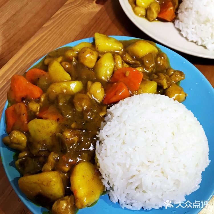 简单美味满足一大锅の咖喱鸡腿饭