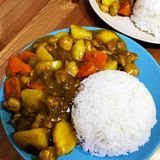 简单美味满足一大锅の咖喱鸡腿饭