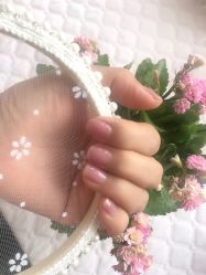 -爱美睫美甲会馆