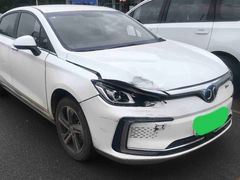 -畅通航行汽车钣金喷漆 无痕修复·局部喷漆