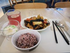 -轻蔬不用等·素食(江苏路店)