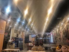 大堂-江城燕子大排档(江汉路步行街店)