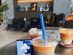 -雨人咖啡(扬帆广场店)