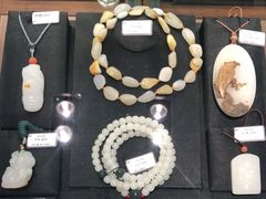 -品真阁华夏典当行(四通桥店)