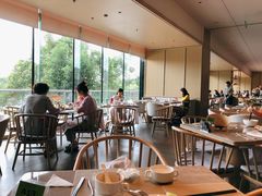 -上海佘山世茂艾美酒店