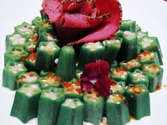 黑椒牛肉拼秋葵-将相和·海鲜蒸饺大连菜