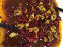 -扒虾小妹儿麻辣海鲜(宏图街店)