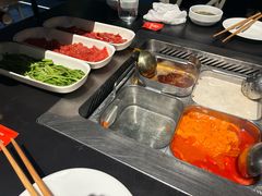 -海底捞火锅智慧餐厅(中骏世界城店)