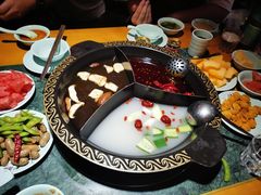 -潮辣重庆火锅(二七万达店)