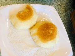 酸奶饼-巴音浩日娲·蒙餐(双林东路店)