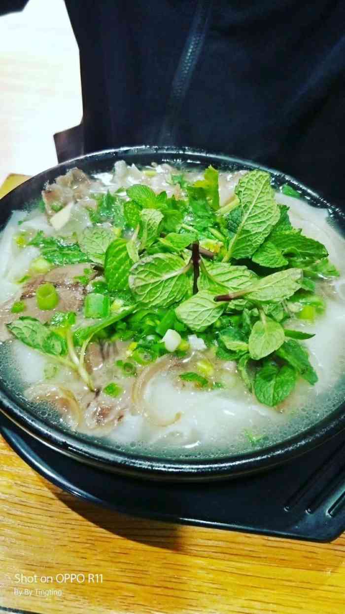 毛记砂锅羊肉粉-"平时喜欢的羊肉粉就三种:水城细粉,遵义米.