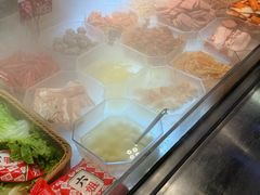 -成都你六姐·牛肉冒菜(上海环宇荟店)