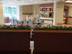 -维也纳酒店(深圳国际会展中心沙井上南店)