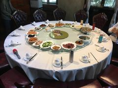 -半岛公馆(淞兴西路店)