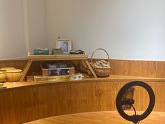 -有猫主题·治愈系猫咖(曾厝垵店)