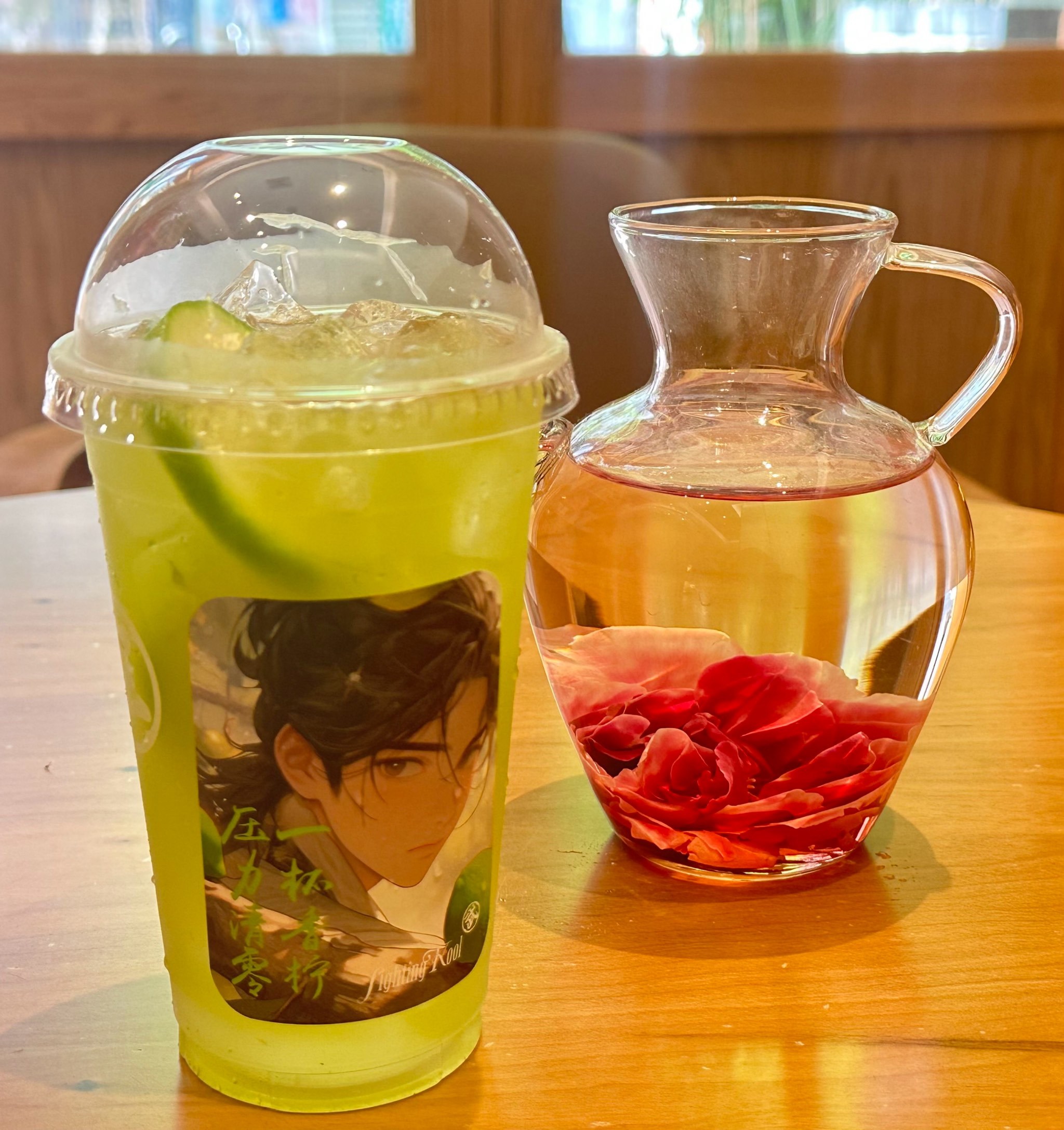 独坐幽篁里,听风叹息