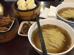 -朱鸿兴面馆(镇湖店)