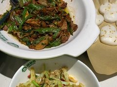 -绿草地·湘菜(7mall店)