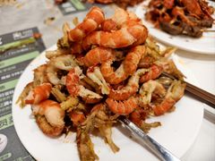 -金马门国际美食百汇(珞喻路店)