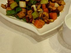 -赶海部落海鲜城(海阳路店)