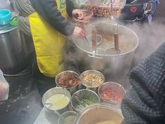 -许西美食一条街