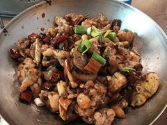 -贺记湘菜馆(东体育会路店)