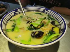 荠菜元子-眷江南之小蓝鲸(王府大街店)