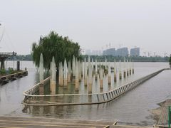 -南京眼步行桥