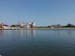 -烟墩角天鹅湖