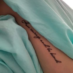 -木子·纹身店TATTOO穿孔·洗纹身