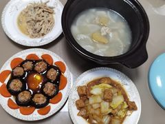 -爱的果实月嫂育婴师(世纪东方店)