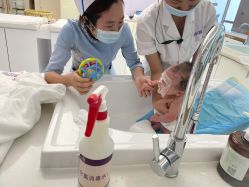 -爱帝宫月子中心(罗湖别墅院)