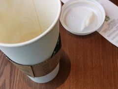 -星巴克(上海虹桥新天地二店)