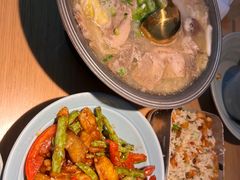 一锅暖味羊肉汤-蜜桃餐厅·伴山(绿宝广场店)