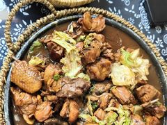 -八两八金·莱芜特色炒鸡(市南漳浦路店)
