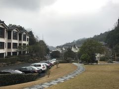 -杭州海华满陇度假酒店