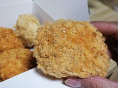 鸡肉丝小贝-鲍师傅糕点(江苏路店)