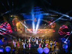 -北戴河碧螺塔海上酒吧公园