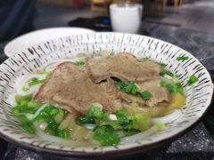 花溪牛肉粉-泉味道贵州厨房(三里河店)