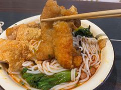 -丽丽三鲜螺蛳粉(田林路店)