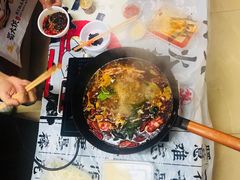 -上海宝宁宝马4S店