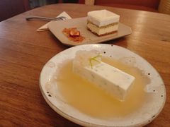 -知亘茶食