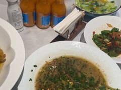 -海鸿荟·沿江菜(中山北路店)