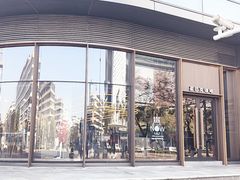 门面-星巴克臻选(上海虹桥新天地三店)