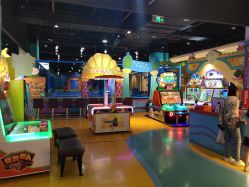 -探奇乐园蹦床公园(日月广场店)