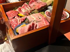 -山川小町·极番烧肉(新地假日广场店)