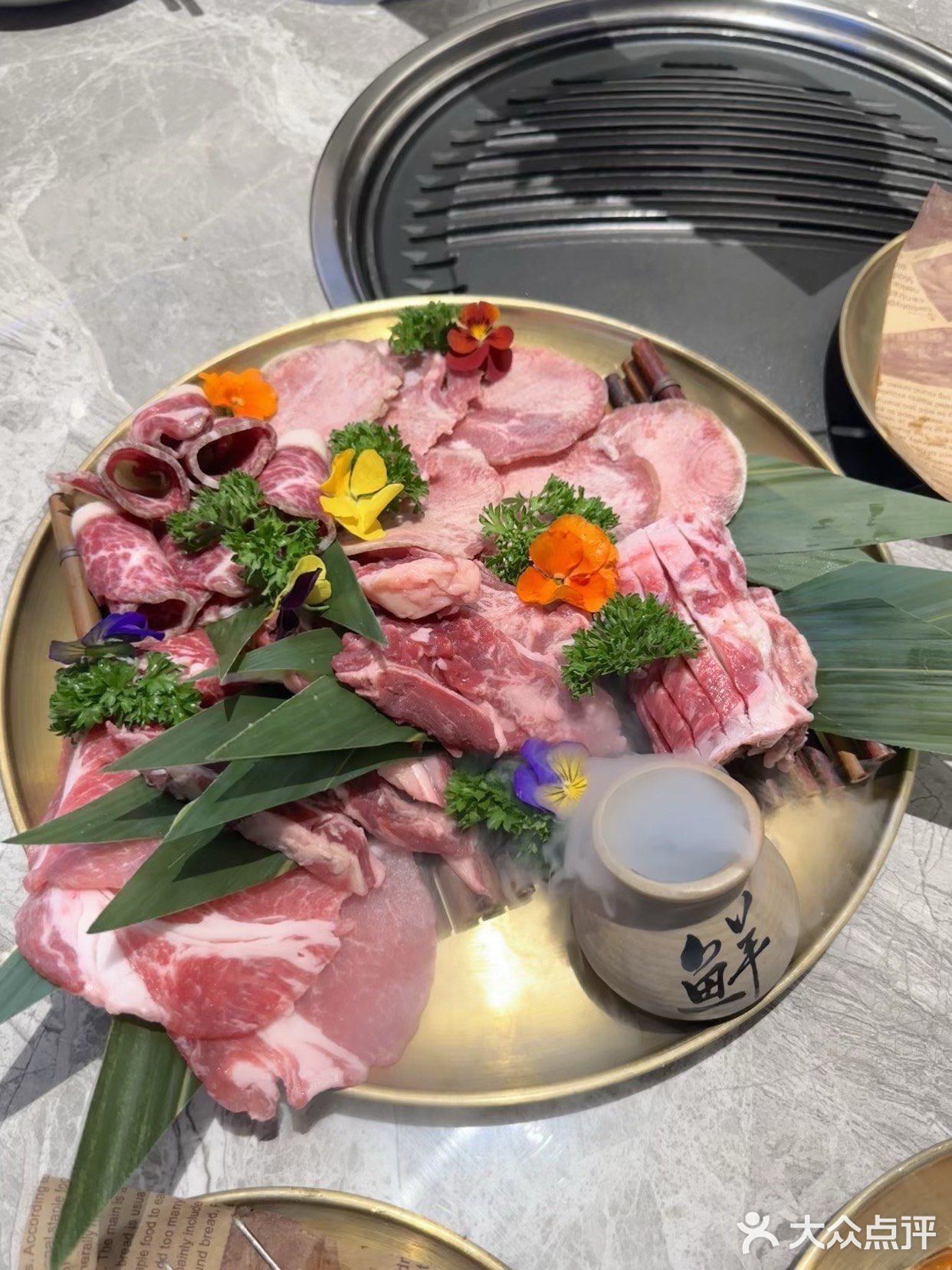 ⚽烤鸽串配球赛！这外摆区也太懂夏天了