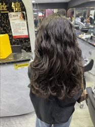 -青丝锦美发沙龙